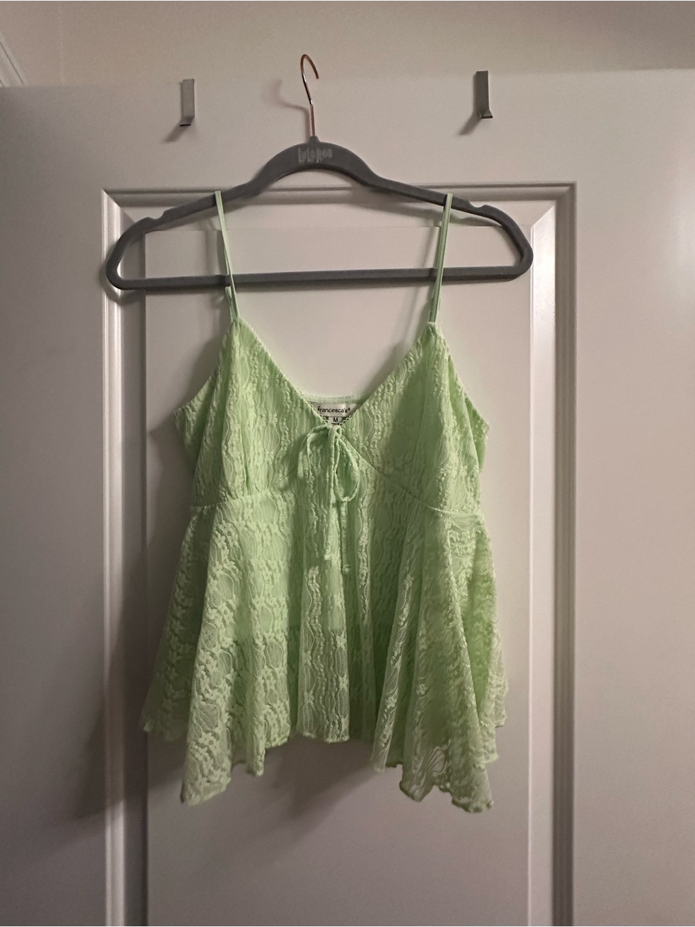 Francesca's Collections Light Green Lace Camisole Tank